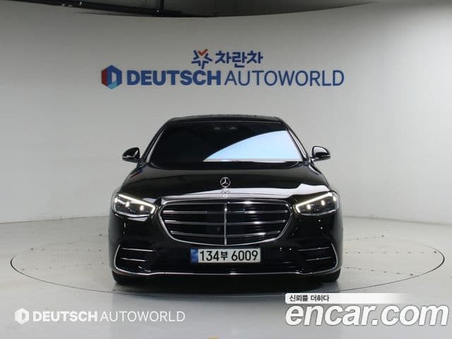 Mercedes-Benz S-Class 2021 — Photo 4/20