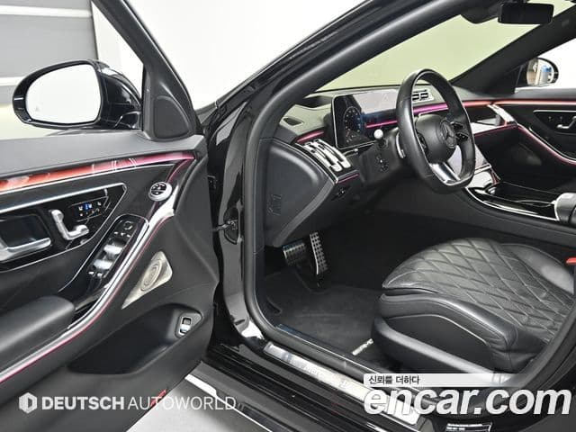 Mercedes-Benz S-Class 2021 — Photo 13/20