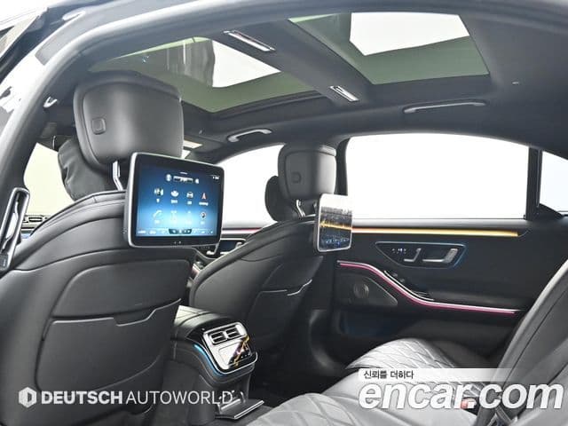 Mercedes-Benz S-Class 2021 — Photo 19/20