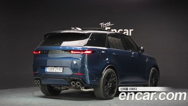 Land Rover Range Rover Sport 2025 — Фото 2/20