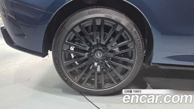 Land Rover Range Rover Sport 2025 — Фото 5/20