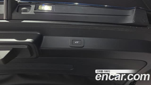 Land Rover Range Rover Sport 2025 — Фото 20/20