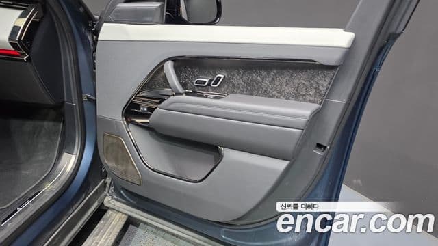Land Rover Range Rover Sport 2025 — Photo 23/34