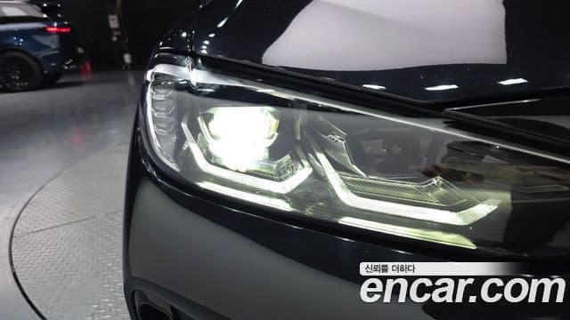 BMW 4 Series 2021 — ფოტო 26/30