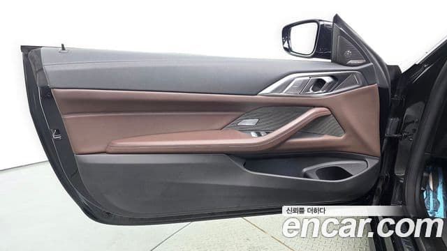 BMW 4 Series 2021 — ფოტო 27/30