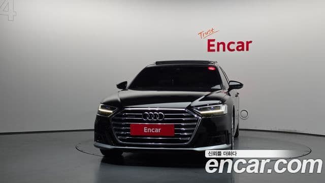 Audi A8 2020 — Şəkil 11/20