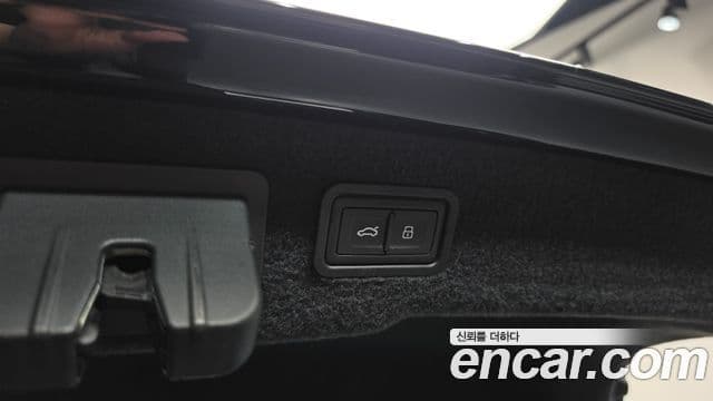 Audi A8 2020 — Şəkil 2/20