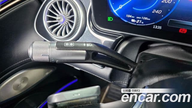 Mercedes-Benz EQS 2022 — ფოტო 25/36