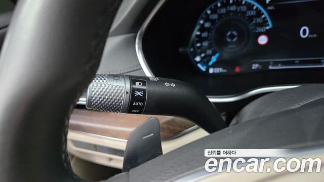 Genesis G80 2021 — Photo 24/36