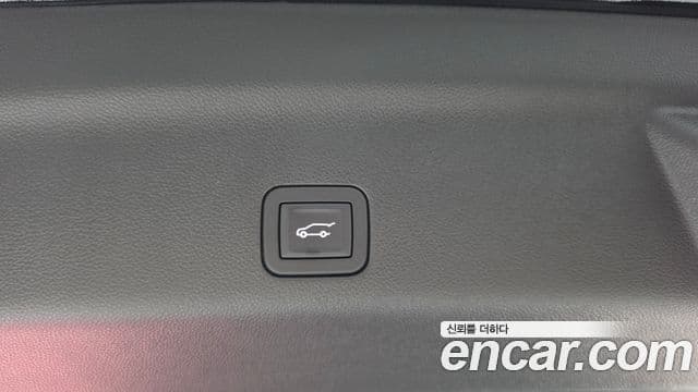 Cadillac Escalade 2025 — ფოტო 24/40