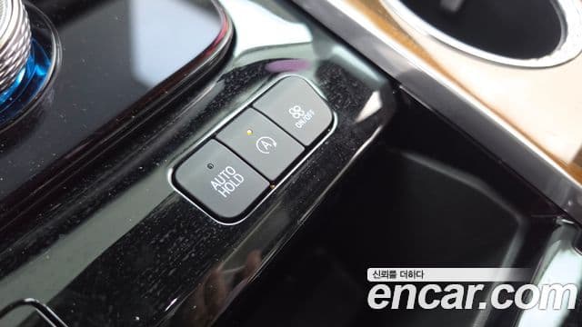 Cadillac Escalade 2025 — ფოტო 30/40