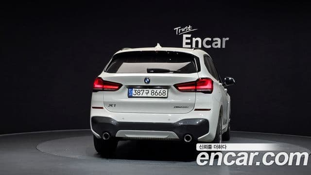 BMW X1 2020 — Фото 4/20