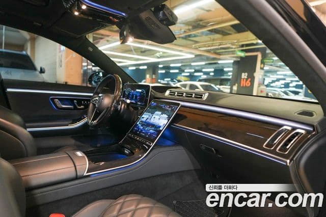 Mercedes-Benz S-Class 2022 — ფოტო 6/20