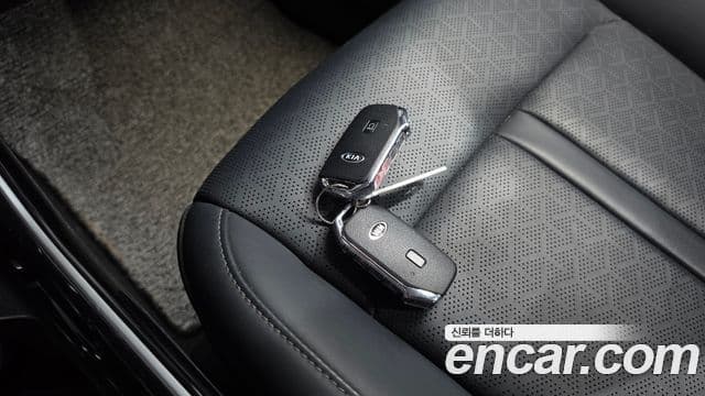 Kia Sorento 2021 — Фото 15/20