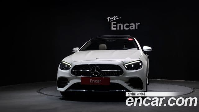 Mercedes-Benz E-Class 2021 — Фото 3/20