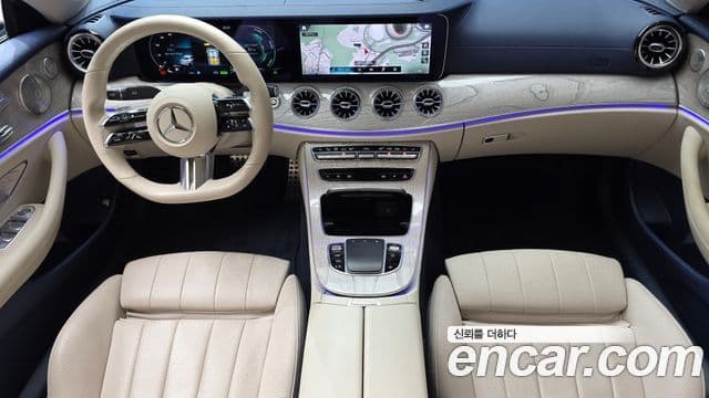 Mercedes-Benz E-Class 2021 — Фото 7/20