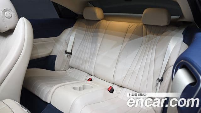 Mercedes-Benz E-Class 2021 — Фото 11/20