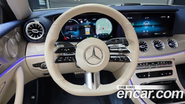Mercedes-Benz E-Class 2021 — Фото 13/20