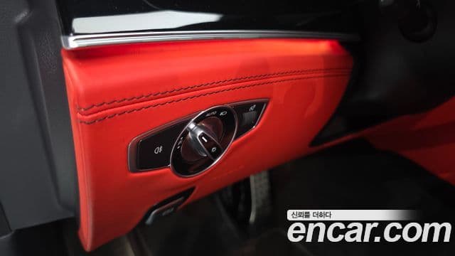 Mercedes-Benz AMG GT 2022 — Şəkil 21/33