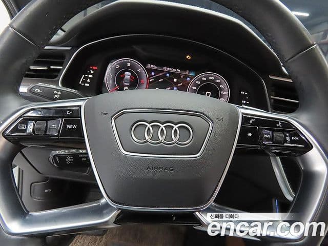 Audi A6 2022 — Фото 15/20