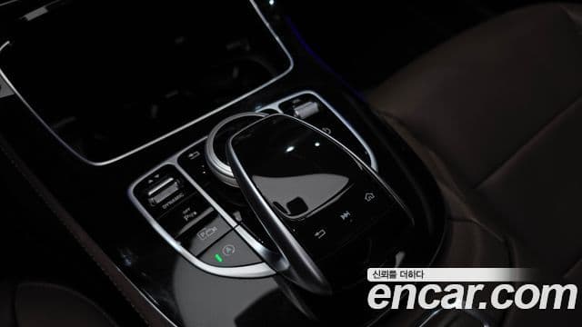 Mercedes-Benz E-Class 2019 — Фото 20/20