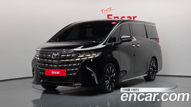 Toyota Alphard 2024 — Photo 13/20