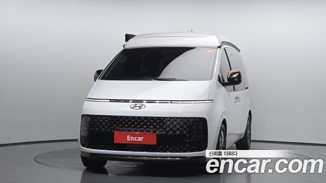 Hyundai Staria 2023 — Фото 3/20