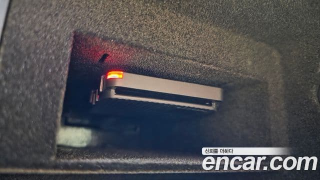 Porsche Cayenne 2022 — Photo 16/32
