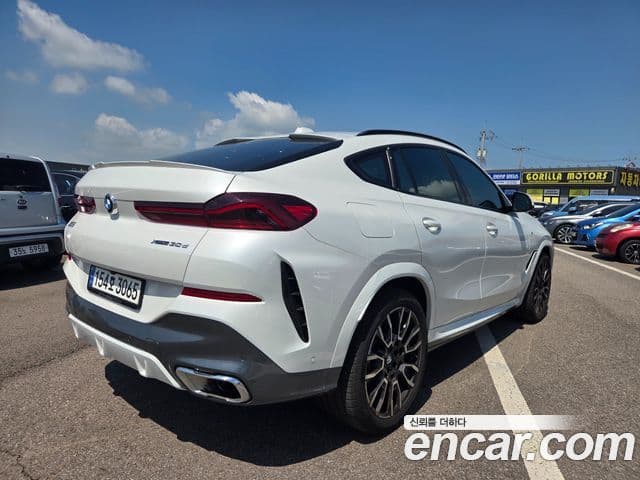 BMW X6 2025 — Photo 10/20