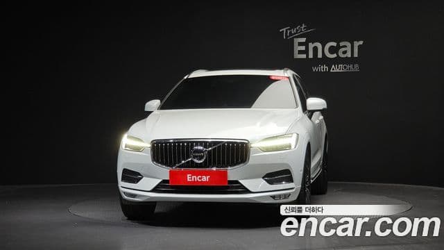 Volvo XC60 2021 — Фото 3/20