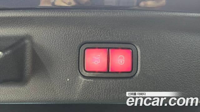 Mercedes-Benz S-Class 2022 — Photo 11/32