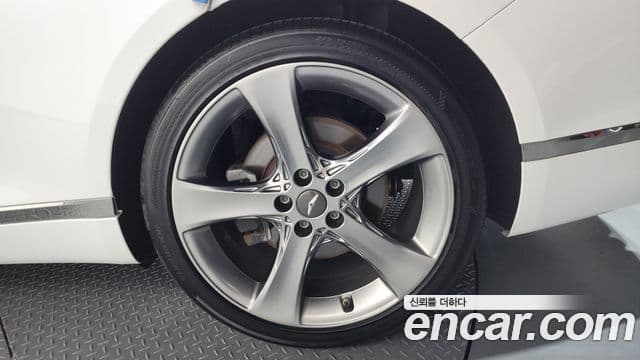 Genesis G80 2020 — Photo 33/36