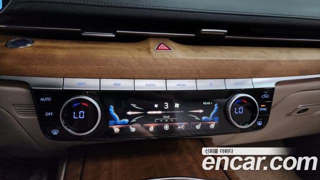 Genesis G80 2020 — Photo 11/36