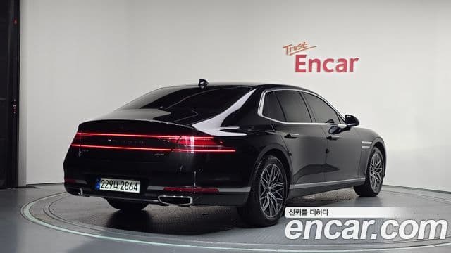Genesis G90 2023 — Şəkil 7/20