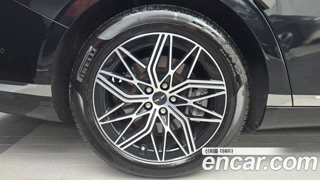 Genesis G90 2023 — Şəkil 19/20