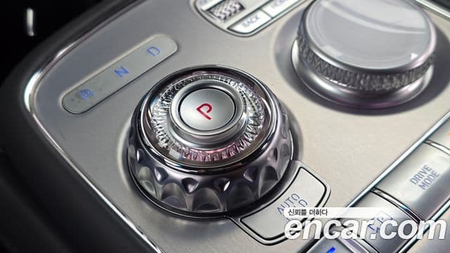 Genesis G90 2023 — Şəkil 15/20