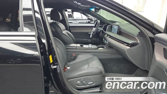 Genesis G90 2023 — Şəkil 2/20