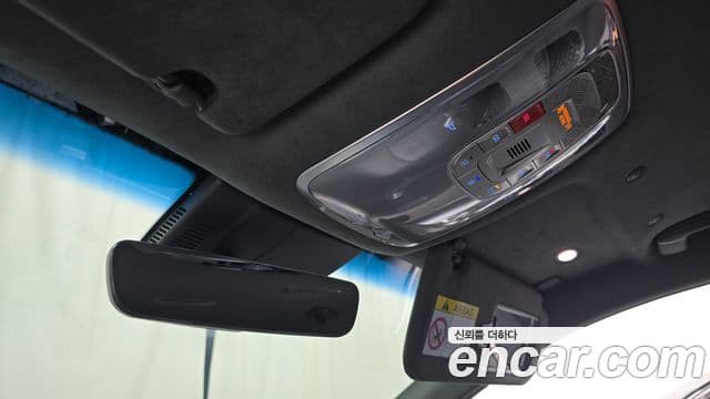 Genesis G90 2023 — Şəkil 13/20