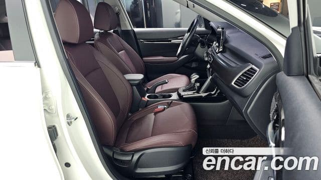Kia Seltos 2022 — Şəkil 23/30