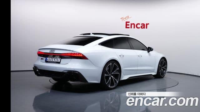 Audi RS7 2023 — Photo 18/36