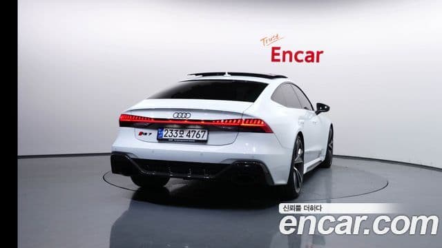 Audi RS7 2023 — Photo 19/36