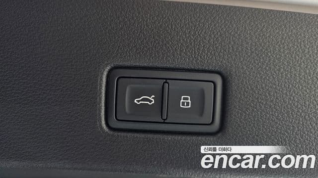 Audi RS7 2023 — Photo 22/36