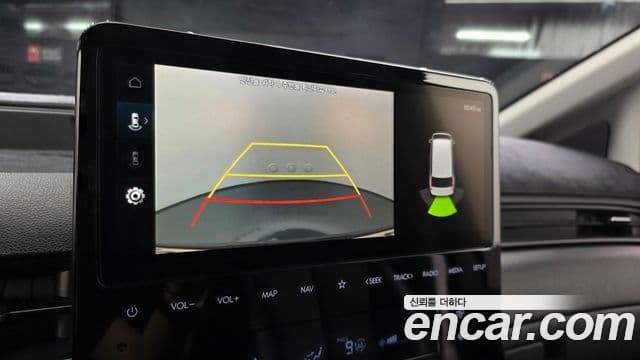 Hyundai Staria 2023 — Фото 16/20