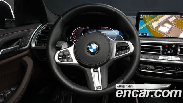 BMW X4 2024 — Фото 13/20