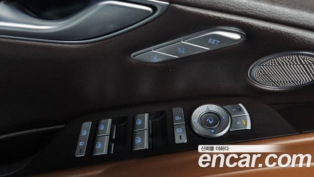 Genesis G80 2021 — Photo 13/43