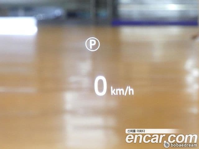 Land Rover Range Rover 2022 — Photo 8/20