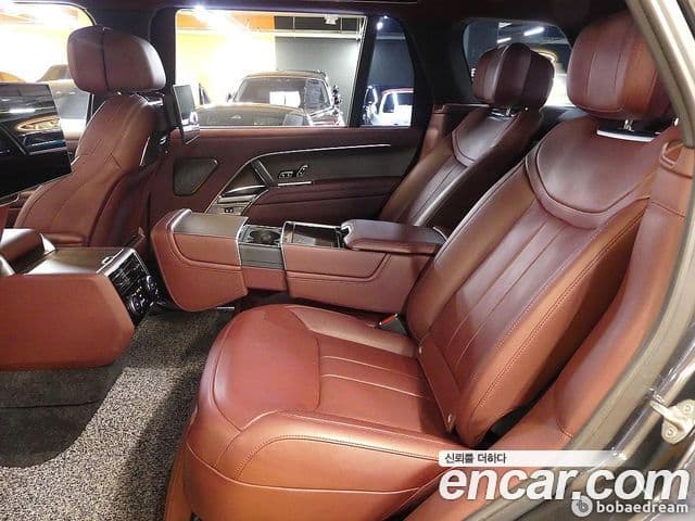 Land Rover Range Rover 2022 — Photo 20/20