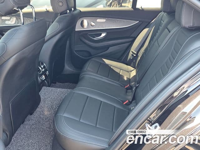 Mercedes-Benz E-Class 2021 — Şəkil 11/19