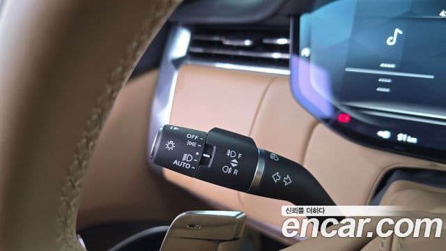 Land Rover Range Rover 2024 — ფოტო 17/41