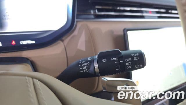Land Rover Range Rover 2024 — ფოტო 10/41